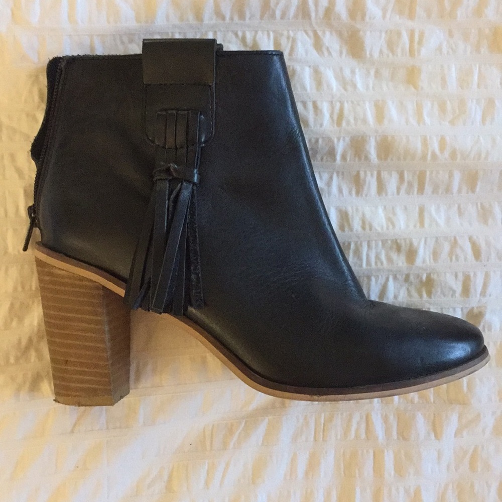 Seychelles leather booties